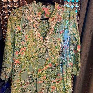 Lilly top or cover up